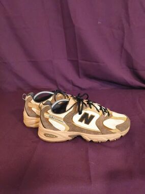 New Balance 530 "Brown Tan" Retro Sneakers – Size 9.5 (MR530SNC)